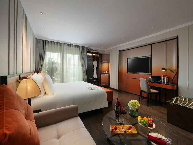 The Chi Boutique Hotel image