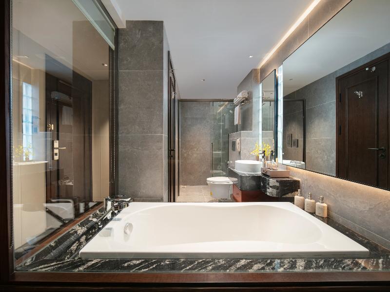 The Chi Boutique Hotel image