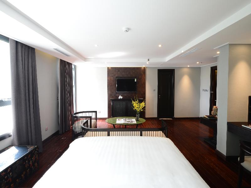 The Chi Boutique Hotel image
