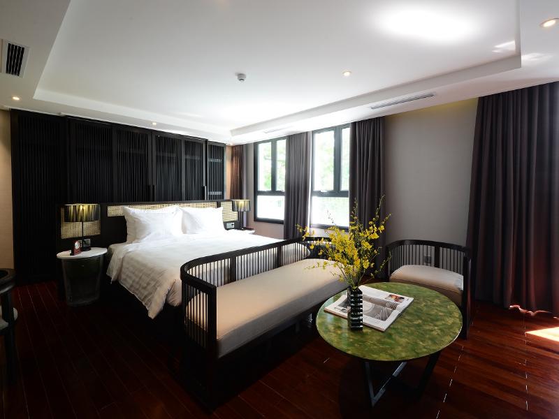 The Chi Boutique Hotel image