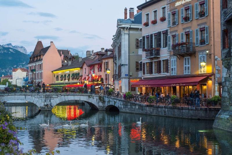 Campanile Annecy - Cran Gevrier image