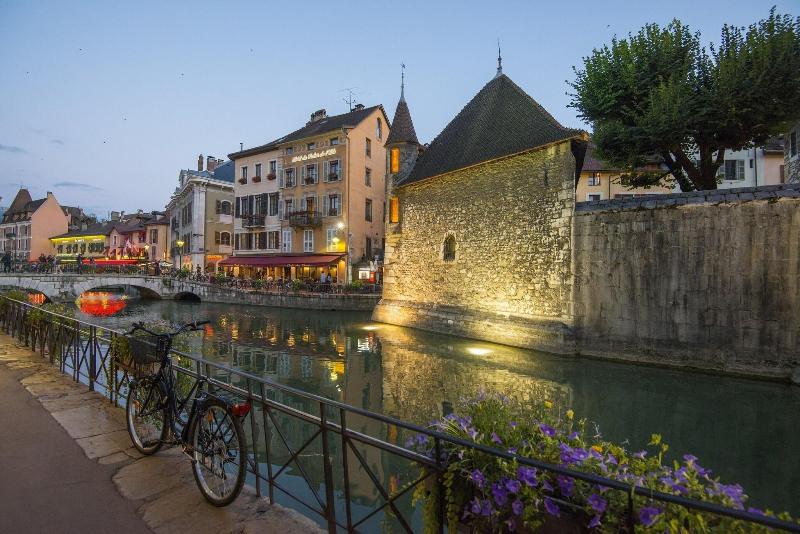 Campanile Annecy - Cran Gevrier image