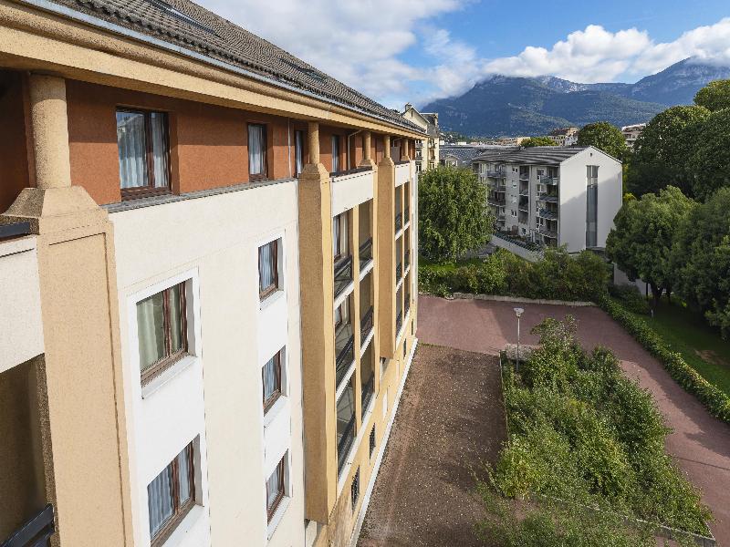 Kyriad Chambéry Centre Curial image