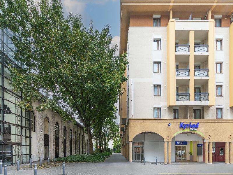 Kyriad Chambéry Centre Curial image