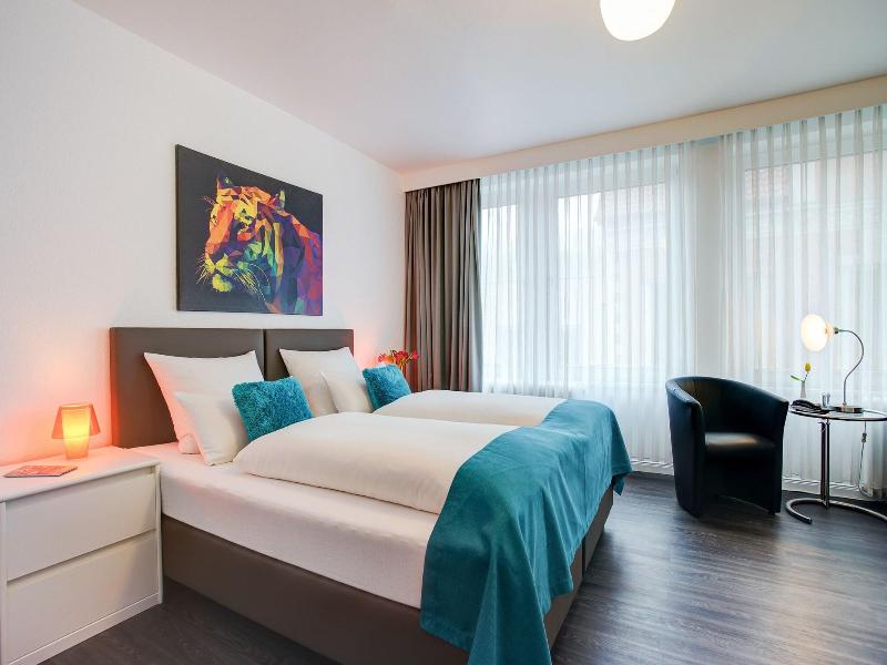 Hotel Atlanta image