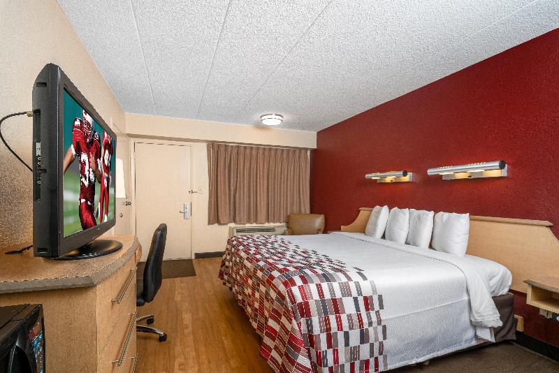 Red Roof Inn Mystic - New London image