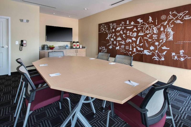 TownePlace Suites Nashville Goodlettsville image