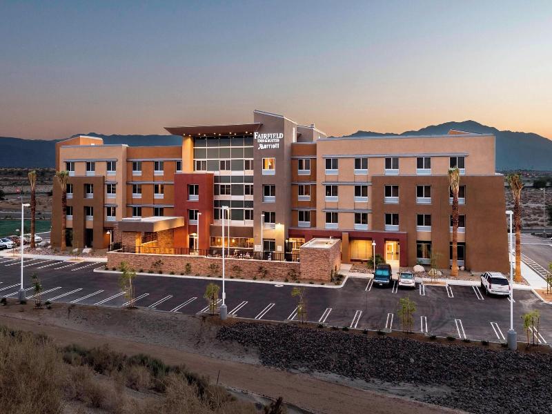 Fairfield Inn & Suites Palm Desert image