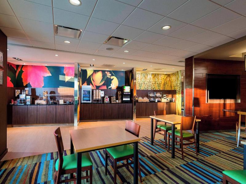 Fairfield Inn & Suites Palm Desert image