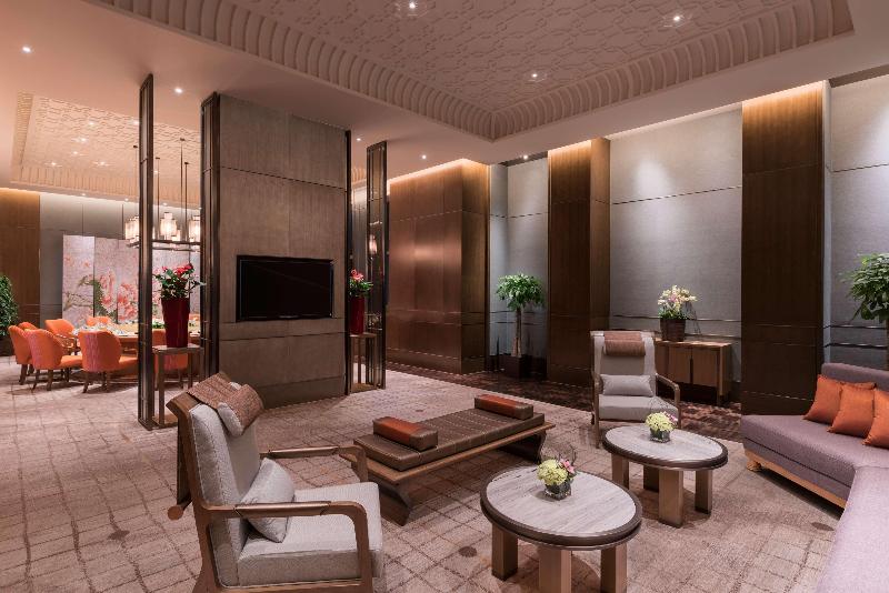 DoubleTree by Hilton Shiyan image