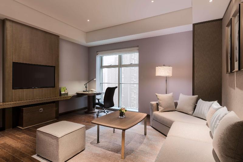DoubleTree by Hilton Shiyan image