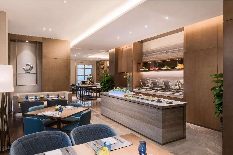 DoubleTree by Hilton Shiyan image