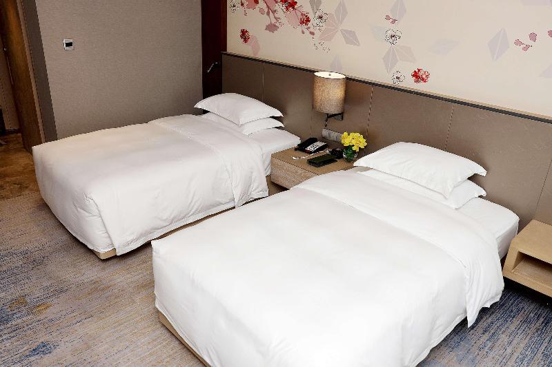 Hilton Garden Inn Zhongshan Guzhen image