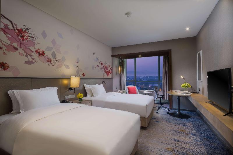 Hilton Garden Inn Zhongshan Guzhen image