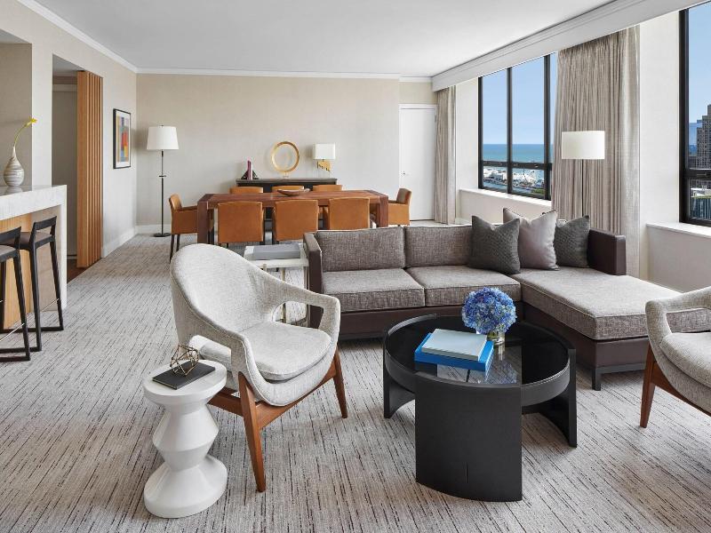 The Ritz-Carlton, Chicago image