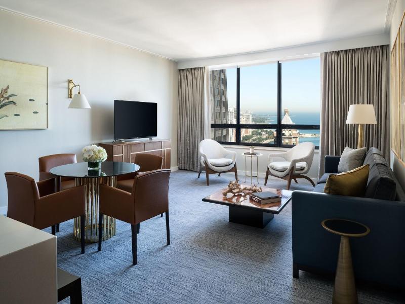 The Ritz-Carlton, Chicago image