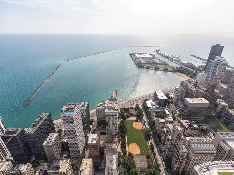 The Ritz-Carlton, Chicago image