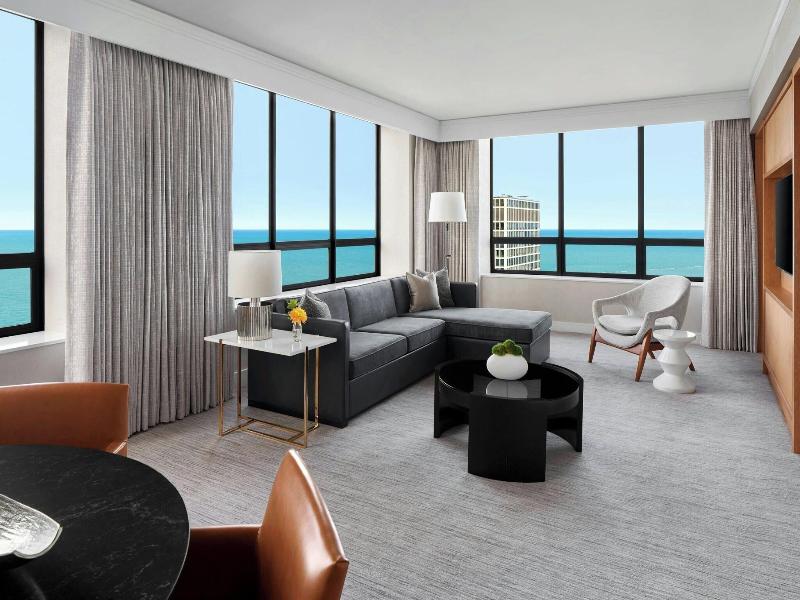 The Ritz-Carlton, Chicago image