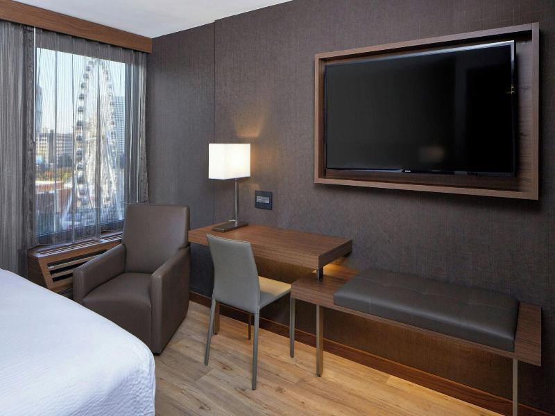 AC Hotel Atlanta Downtown image