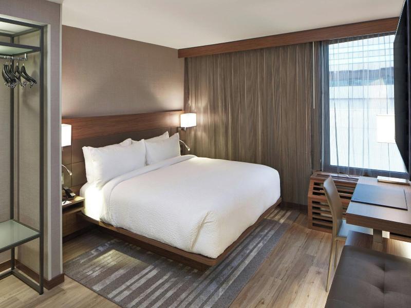 AC Hotel Atlanta Downtown image