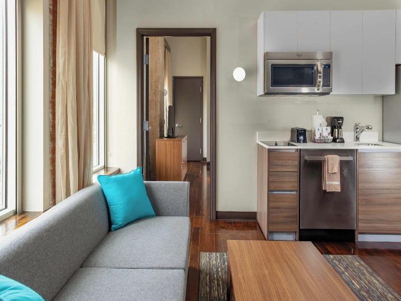 TownePlace Suites Dallas Downtown image