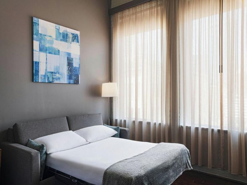 TownePlace Suites Dallas Downtown image