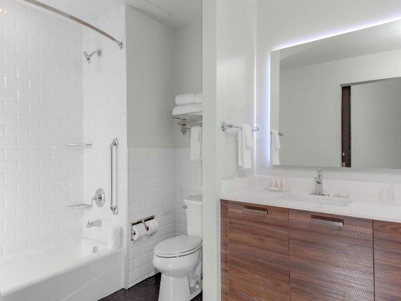 TownePlace Suites Dallas Downtown image