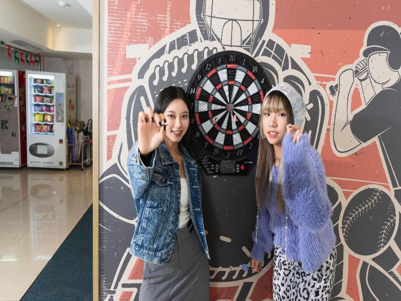 Park City Inn & Hostel Yonghe image