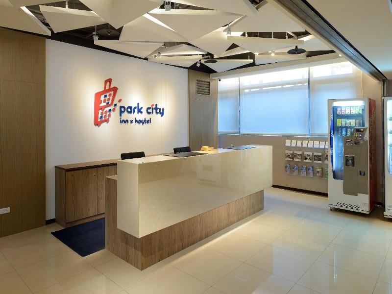 Park City Inn & Hostel Yonghe image