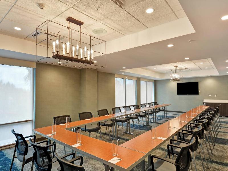 TownePlace Suites Miami Airport image