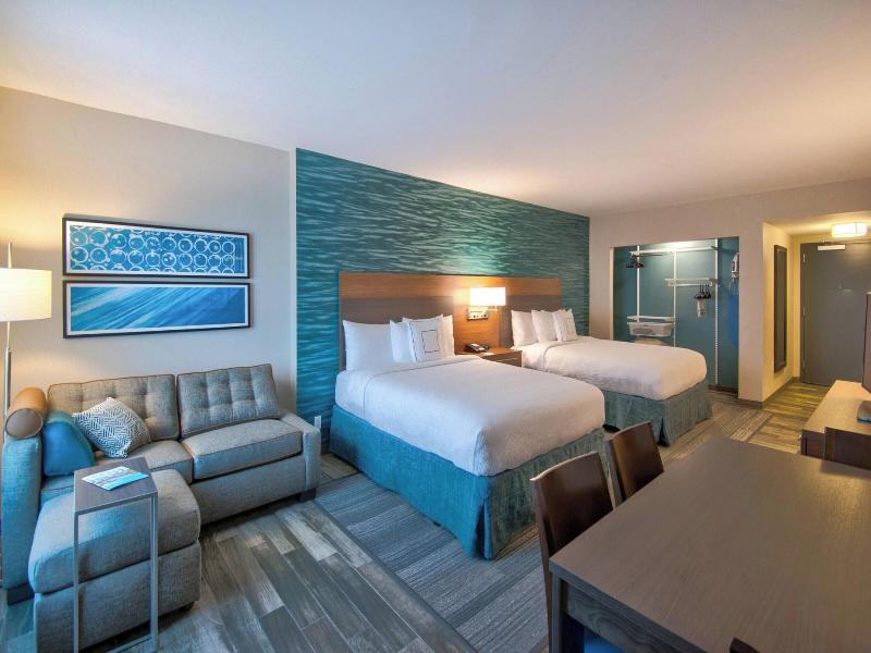 TownePlace Suites Miami Airport image