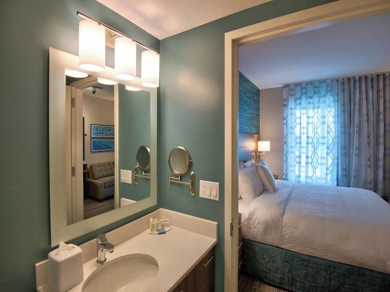 TownePlace Suites Miami Airport image