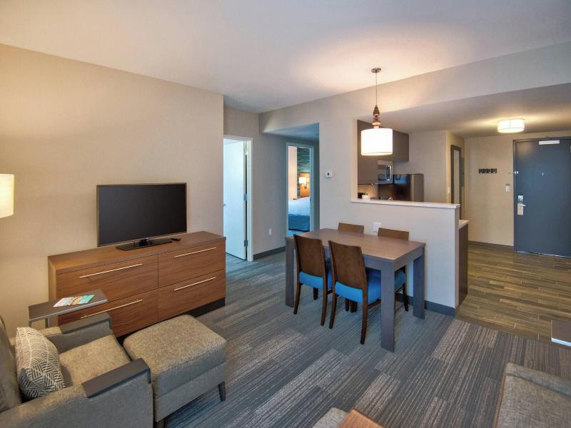 TownePlace Suites Miami Airport image