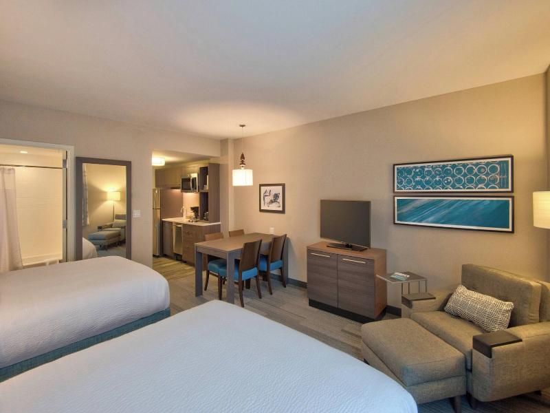 TownePlace Suites Miami Airport image