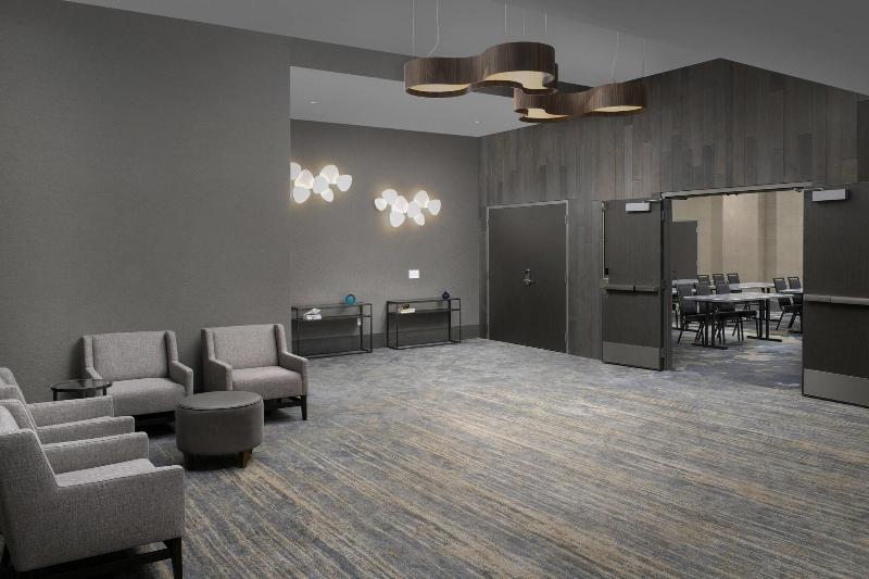 Delta Hotels Seattle Everett image
