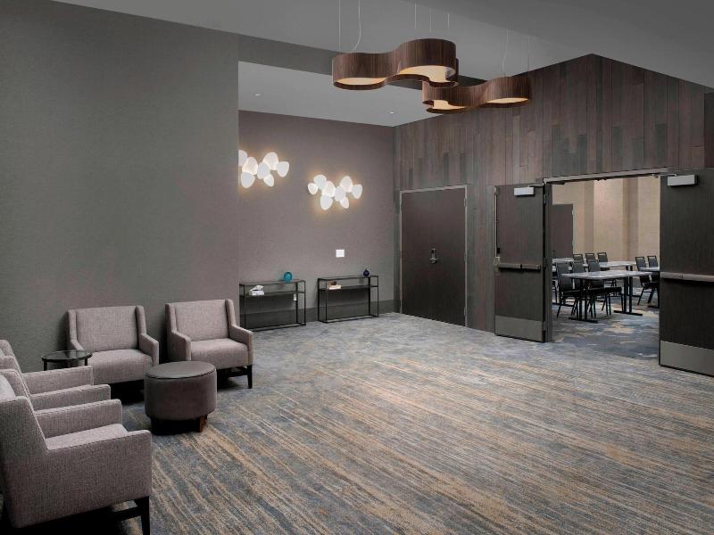 Delta Hotels Seattle Everett — photo 59