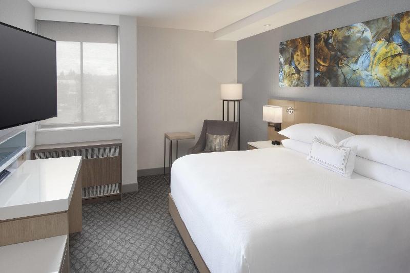 Delta Hotels Seattle Everett image