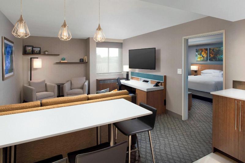 Delta Hotels Seattle Everett image