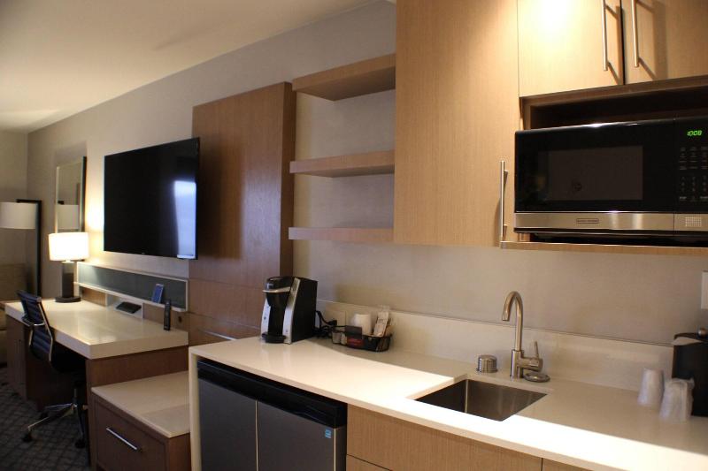 Delta Hotels Seattle Everett image