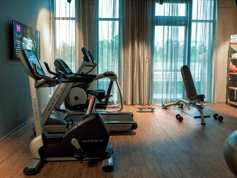 Moxy Frankfurt Airport image
