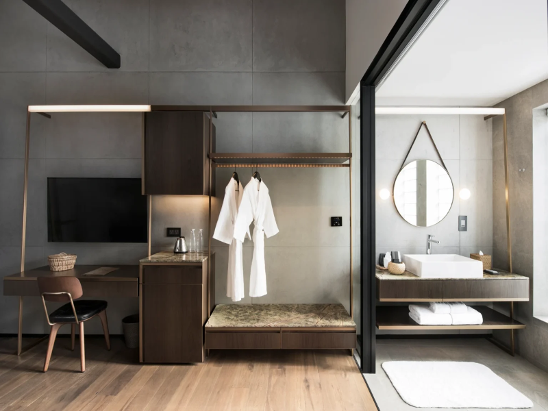 The Warehouse Hotel image