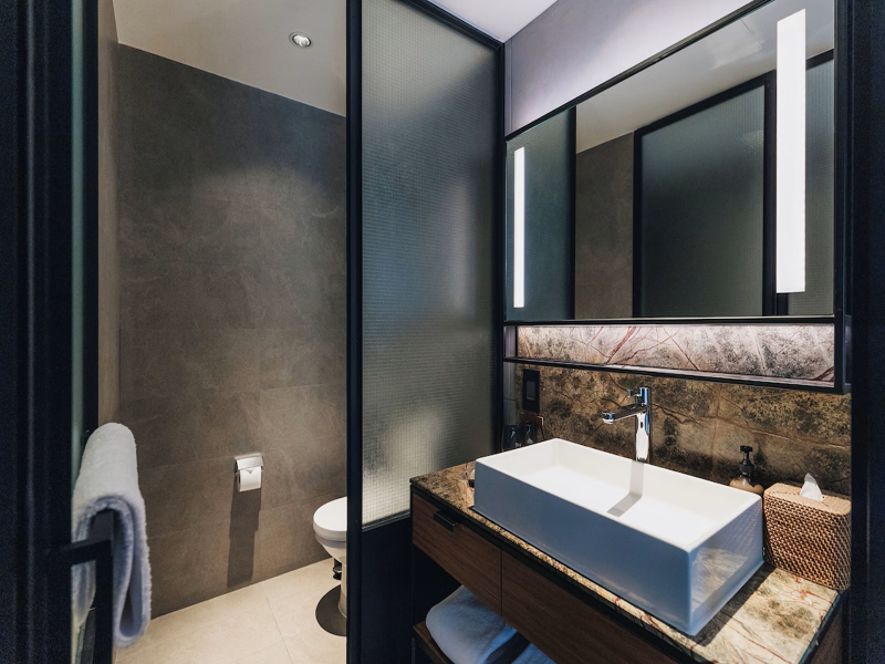 The Warehouse Hotel image