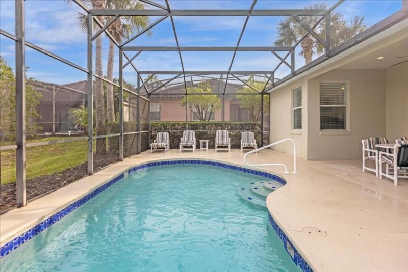 Calabay Parc Homes image