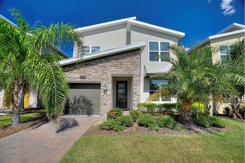 Disney Area Platinum Homes image
