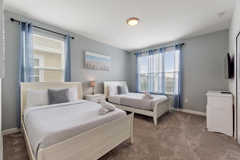 Disney Area Platinum Homes image