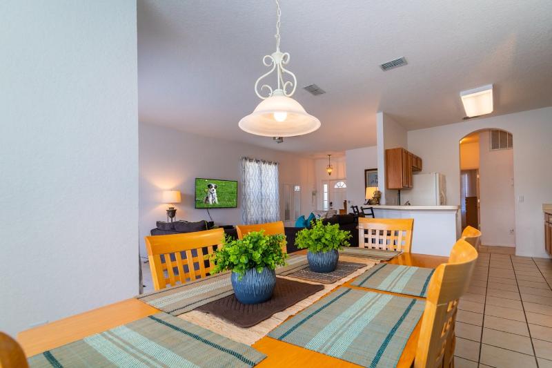 Highlands Reserve Homes image