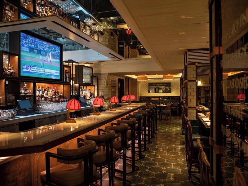 MOXY NYC Times Square image