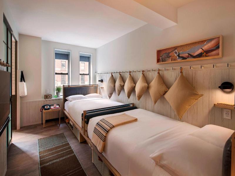 MOXY NYC Times Square image