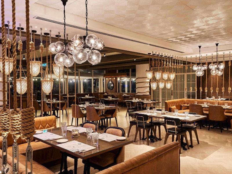 Fairmont Fujairah Beach Resort image