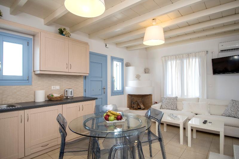 Naxian Resort image